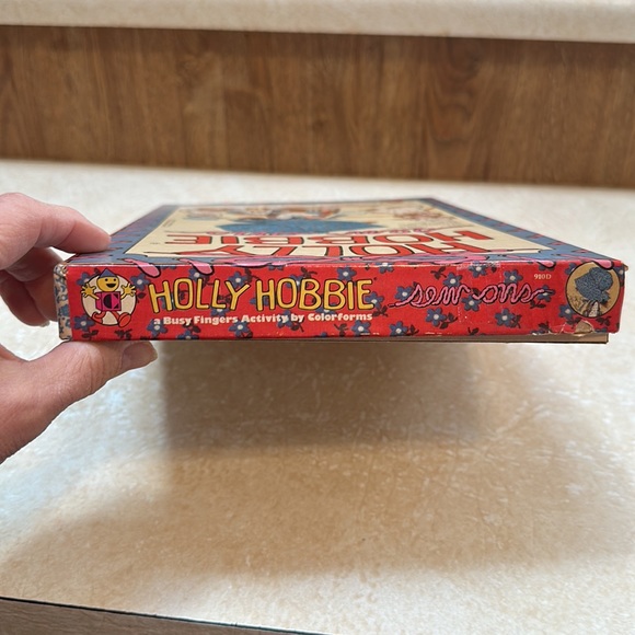 1975 Rare Vintage Holly Hobbie Sew On Colorforms Busy Fingers Activity Toy. NEW - Picture 10 of 12